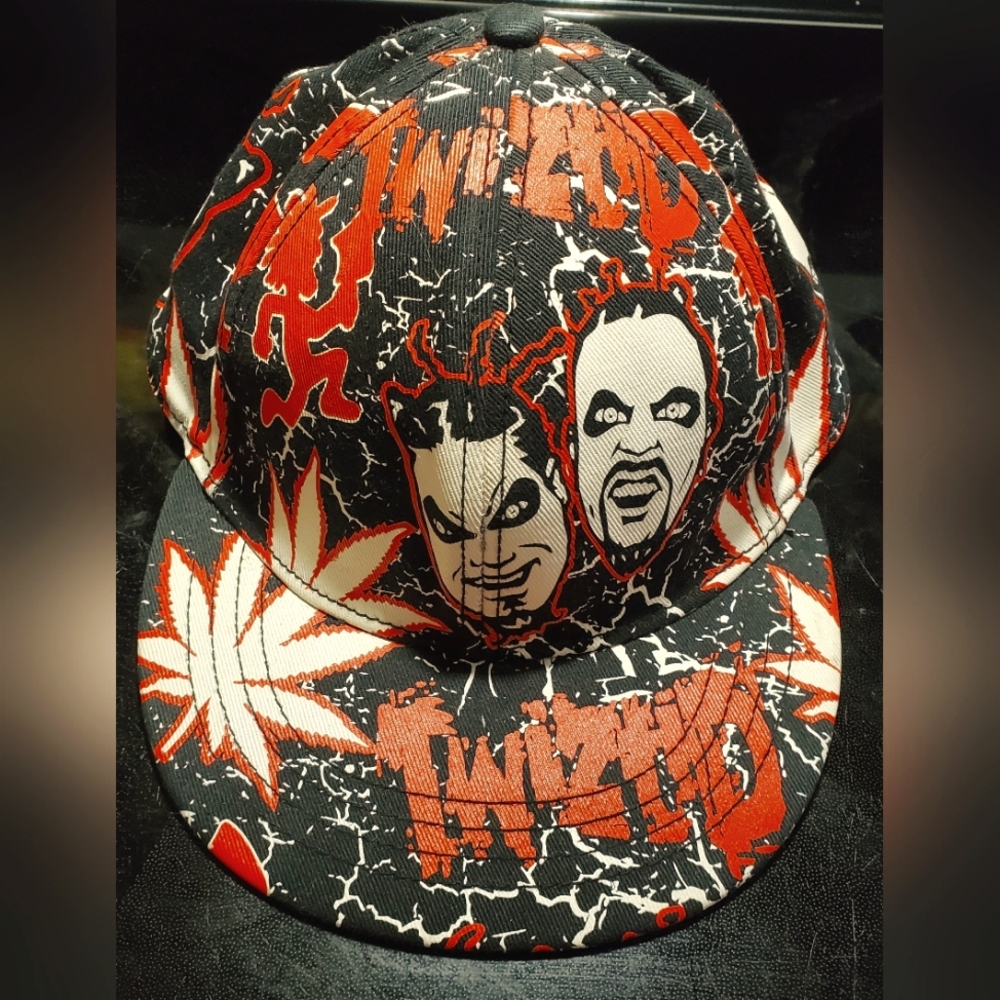 Rare Twiztid hat one size